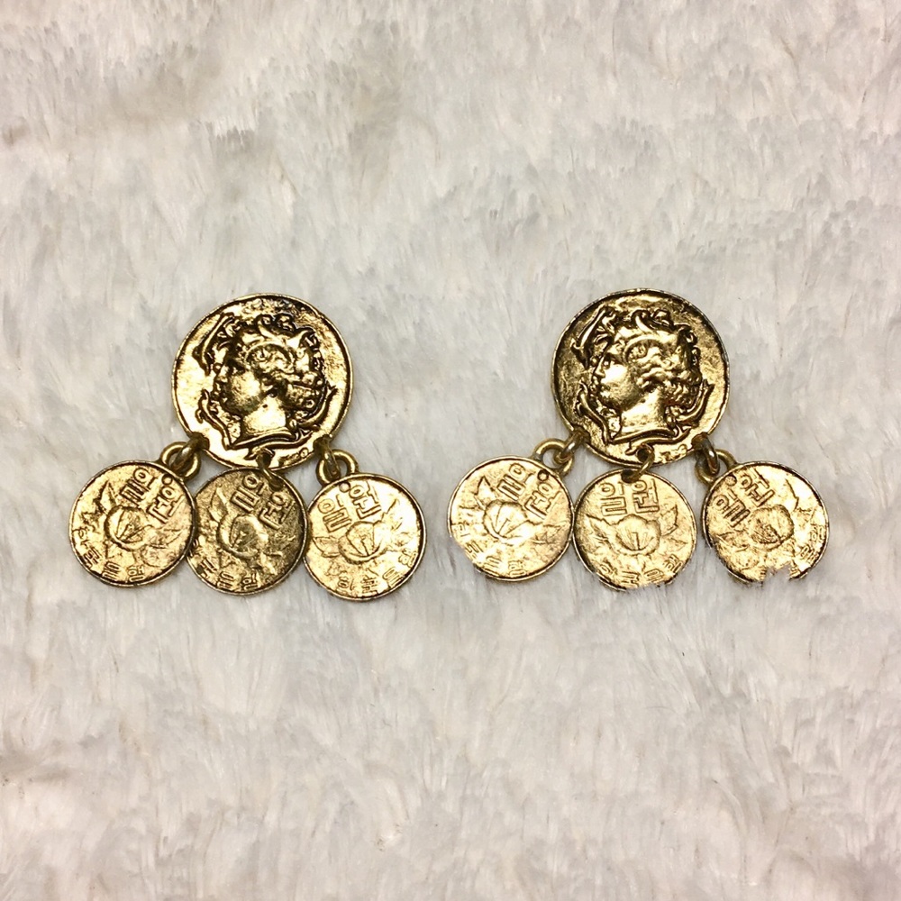 Vintage Gold Tone Coin Dangle Earrings